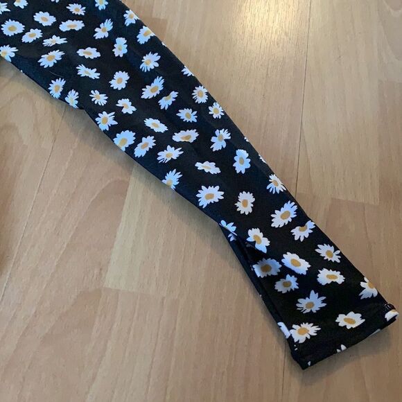 VOLCOM Bodysuit - Picture 5 of 7